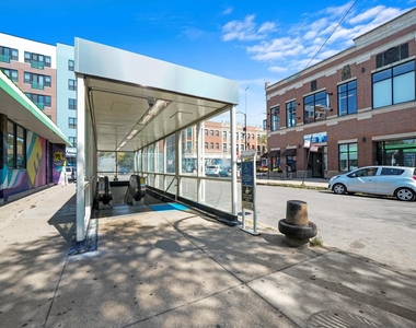 2706 N Spaulding Street - Photo Thumbnail 18