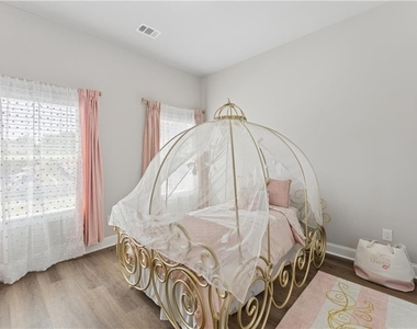 3366 Sarah Trail - Photo Thumbnail 29
