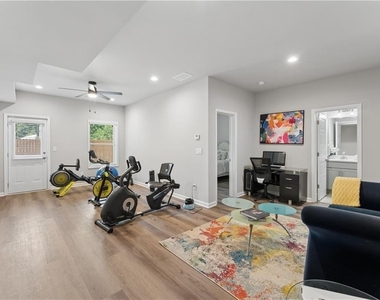 3366 Sarah Trail - Photo Thumbnail 41