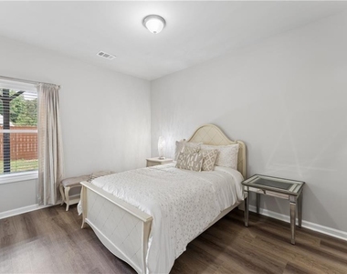 3366 Sarah Trail - Photo Thumbnail 45