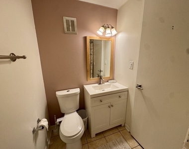 18 E Old Willow Road - Photo Thumbnail 14