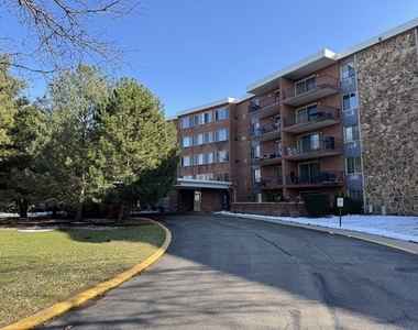 18 E Old Willow Road - Photo Thumbnail 2