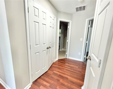 845 Store House Court - Photo Thumbnail 12