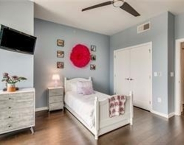 3325 Piedmont Road Ne - Photo Thumbnail 25