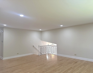 425 Carriage Hill Road - Photo Thumbnail 8