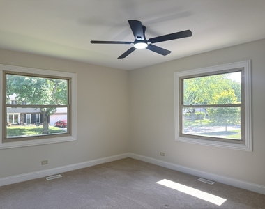 425 Carriage Hill Road - Photo Thumbnail 18