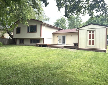 425 Carriage Hill Road - Photo Thumbnail 40