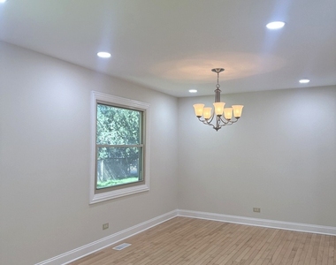 425 Carriage Hill Road - Photo Thumbnail 11