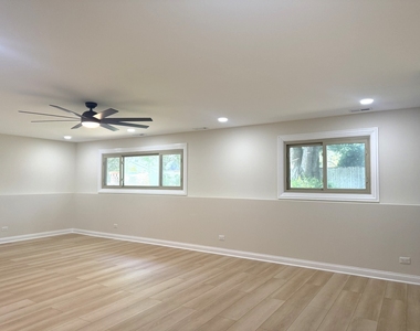 425 Carriage Hill Road - Photo Thumbnail 27