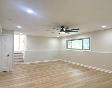 425 Carriage Hill Road - Photo Thumbnail 26