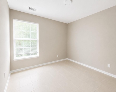 842 Store House Court - Photo Thumbnail 6