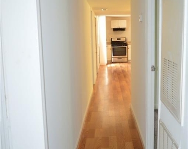 26 Main Street - Photo Thumbnail 5