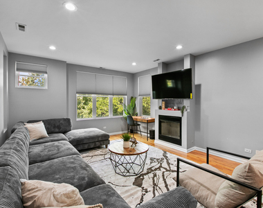 2249 W Monroe Street - Photo Thumbnail 1