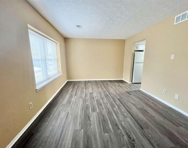 6418 Meadow Rue Drive - Photo Thumbnail 1