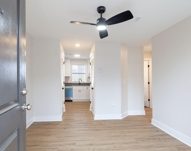 396 Linden Avenue Ne - Photo Thumbnail 20