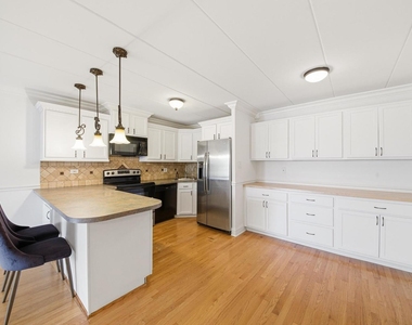 16 E Old Willow Road - Photo Thumbnail 4