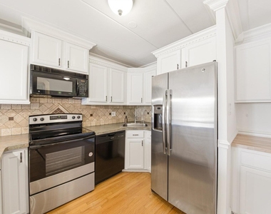 16 E Old Willow Road - Photo Thumbnail 6