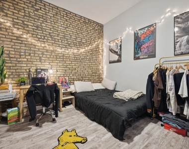 1572 N Milwaukee Avenue - Photo Thumbnail 6