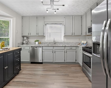 2562 Kennesaw Springs Court - Photo Thumbnail 12