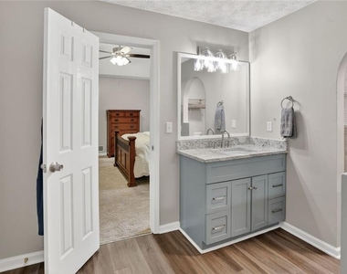 2562 Kennesaw Springs Court - Photo Thumbnail 19