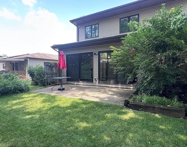 3305 Halifax Drive - Photo Thumbnail 19