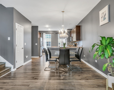 214 Lionel Drive - Photo Thumbnail 7