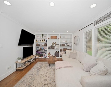 546 Allen Road Ne - Photo Thumbnail 15