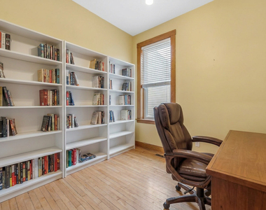 2520 N Saint Louis Avenue - Photo Thumbnail 6