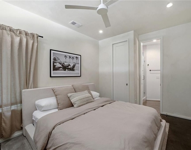 715 Ralph Mcgill Boulevard Ne - Photo Thumbnail 5