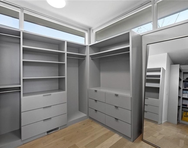 715 Ralph Mcgill Boulevard Ne - Photo Thumbnail 30