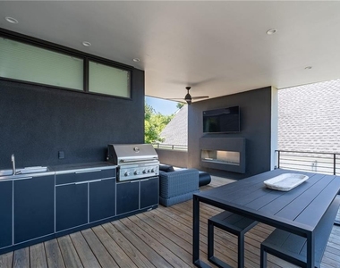 715 Ralph Mcgill Boulevard Ne - Photo Thumbnail 32