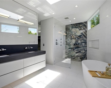 715 Ralph Mcgill Boulevard Ne - Photo Thumbnail 29