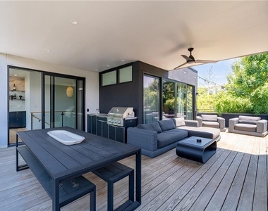715 Ralph Mcgill Boulevard Ne - Photo Thumbnail 37