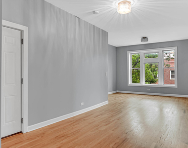 3421 W Armitage Avenue - Photo Thumbnail 12