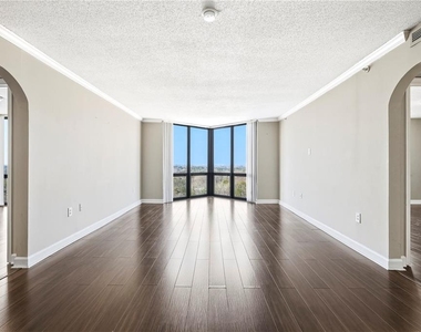 2870 Pharr Court South Nw - Photo Thumbnail 1