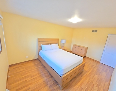 2041 E Gaisor Drive - Photo Thumbnail 15