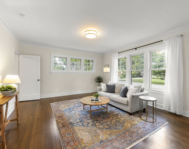 285 Hill Avenue - Photo Thumbnail 6