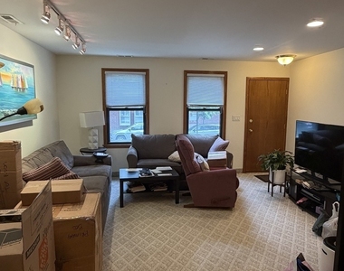 1354 W George Street - Photo Thumbnail 1