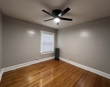 5350 W Crystal Street - Photo Thumbnail 10