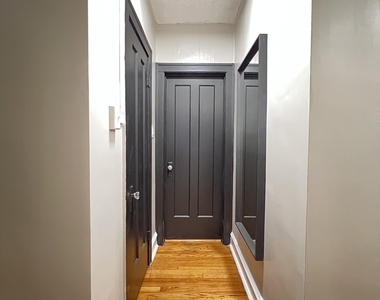 5350 W Crystal Street - Photo Thumbnail 14