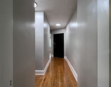 5350 W Crystal Street - Photo Thumbnail 24