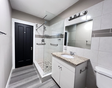 5350 W Crystal Street - Photo Thumbnail 15
