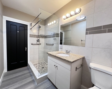 5350 W Crystal Street - Photo Thumbnail 16