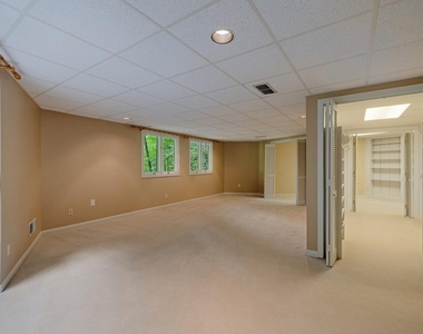 130 Huntcliff Point Ne - Photo Thumbnail 44