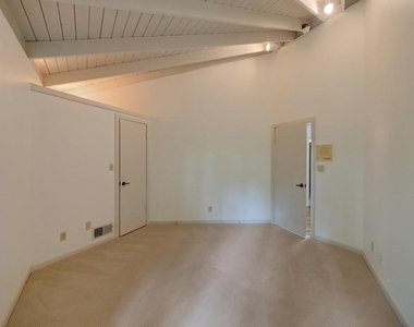 130 Huntcliff Point Ne - Photo Thumbnail 34