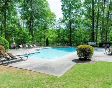 195 Creekside Park Drive - Photo Thumbnail 28