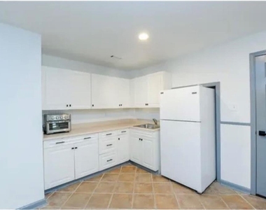 195 Creekside Park Drive - Photo Thumbnail 26