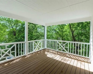 195 Creekside Park Drive - Photo Thumbnail 19