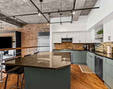 1830 Ridge Avenue - Photo Thumbnail 5