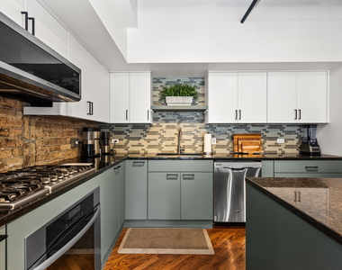 1830 Ridge Avenue - Photo Thumbnail 9